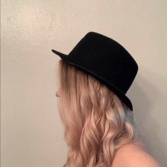 Black Wool Fedora from Forever 21, S/M - Picture 2 of 7